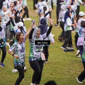 Runner Photo 8130100