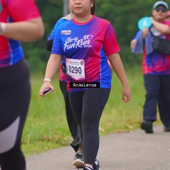 Runner Photo 8130108