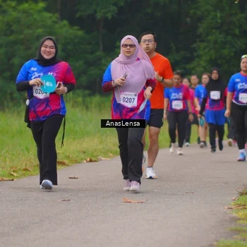 Runner Photo 8130234