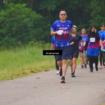 Runner Photo 8130291