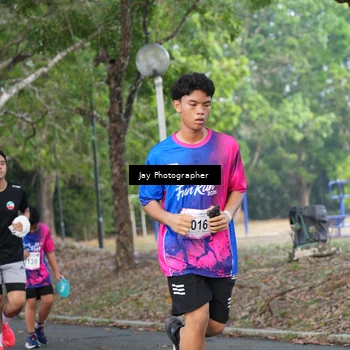 Runner Photo 8130301