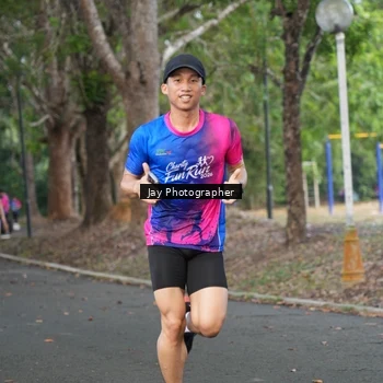 Runner Photo 8130317