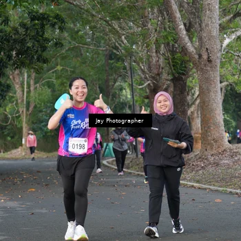 Runner Photo 8130375