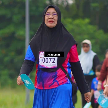 Runner Photo 8130425