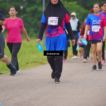 Runner Photo 8130430