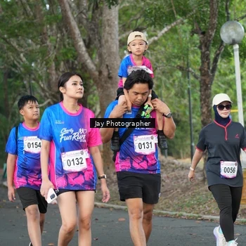 Runner Photo 8130447