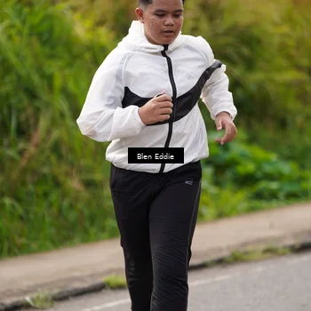 Runner Photo 8130476