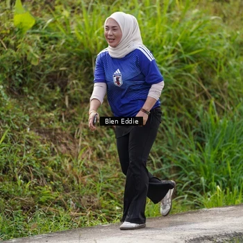 Runner Photo 8130505