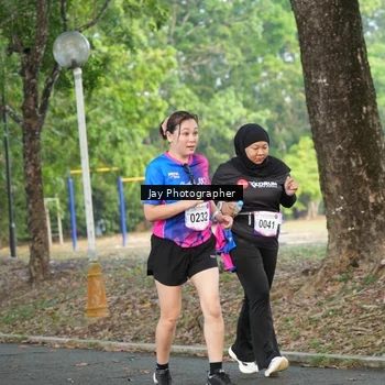 Runner Photo 8130537
