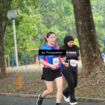 Runner Photo 8130544