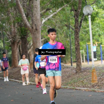 Runner Photo 8130547