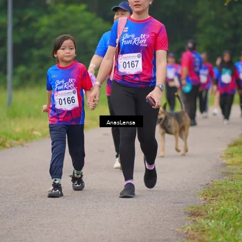 Runner Photo 8130554