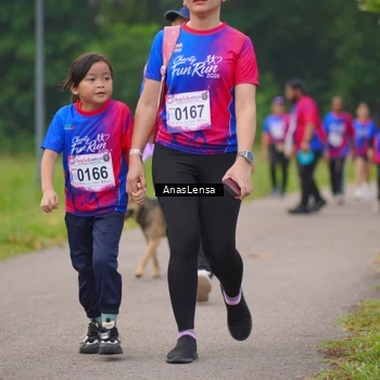 Runner Photo 8130555