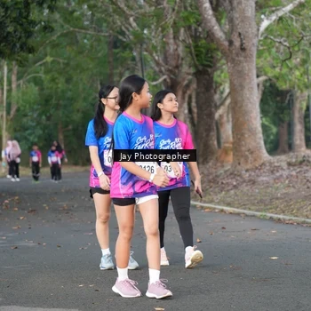 Runner Photo 8130590