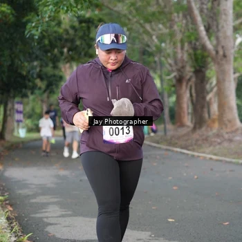 Runner Photo 8130600