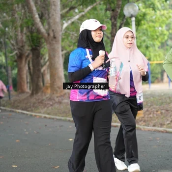 Runner Photo 8130615