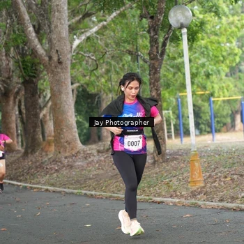 Runner Photo 8130620