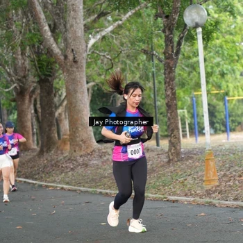 Runner Photo 8130621