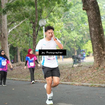 Runner Photo 8130628