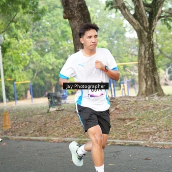 Runner Photo 8130633