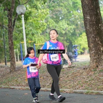 Runner Photo 8130644