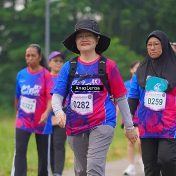Runner Photo 8130647