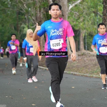 Runner Photo 8130663