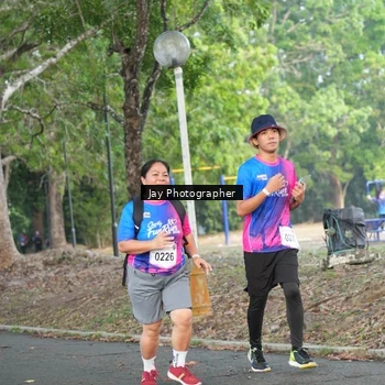 Runner Photo 8130664