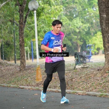 Runner Photo 8130692
