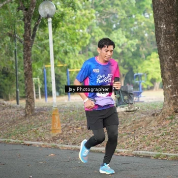 Runner Photo 8130694