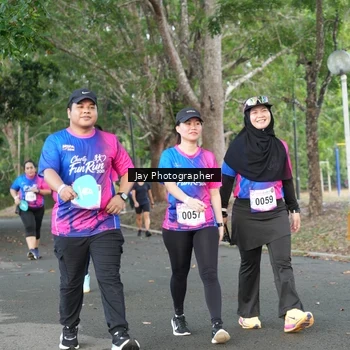 Runner Photo 8130706