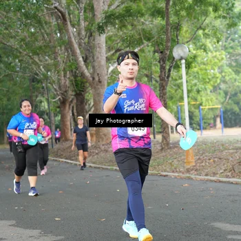 Runner Photo 8130713