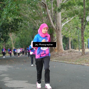 Runner Photo 8130722