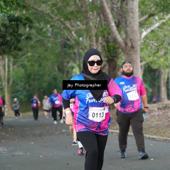 Runner Photo 8130746