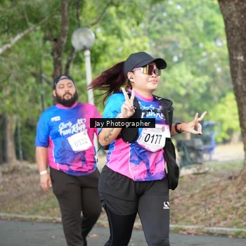 Runner Photo 8130753
