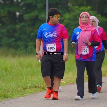Runner Photo 8130765