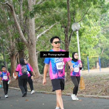 Runner Photo 8130787