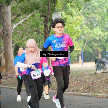 Runner Photo 8130831