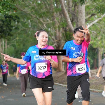 Runner Photo 8130869