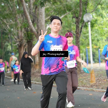Runner Photo 8130881
