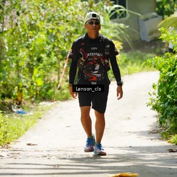 Runner Photo 8130885