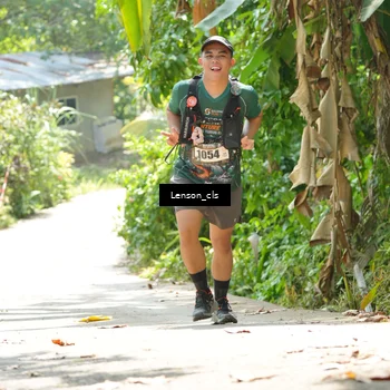 Runner Photo 8130894