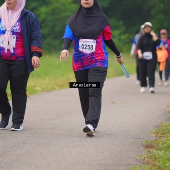 Runner Photo 8130912