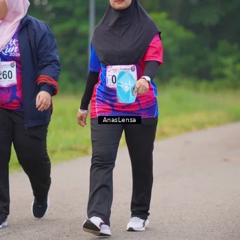 Runner Photo 8130913