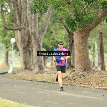 Runner Photo 8130915