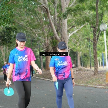 Runner Photo 8130917