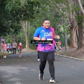 Runner Photo 8130935