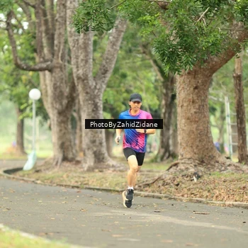 Runner Photo 8130936