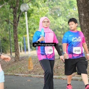 Runner Photo 8130941