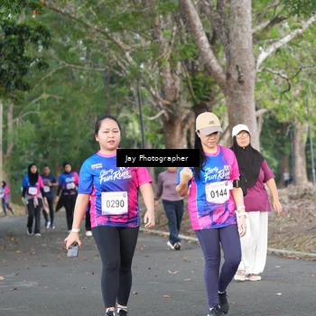Runner Photo 8130951
